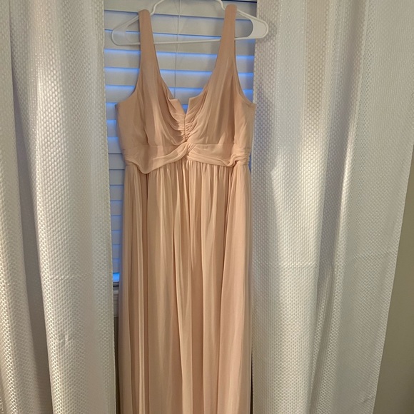 Dessy Sleeveless Notch Maternity Dress - Blush - Size 16 - Picture 3 of 3